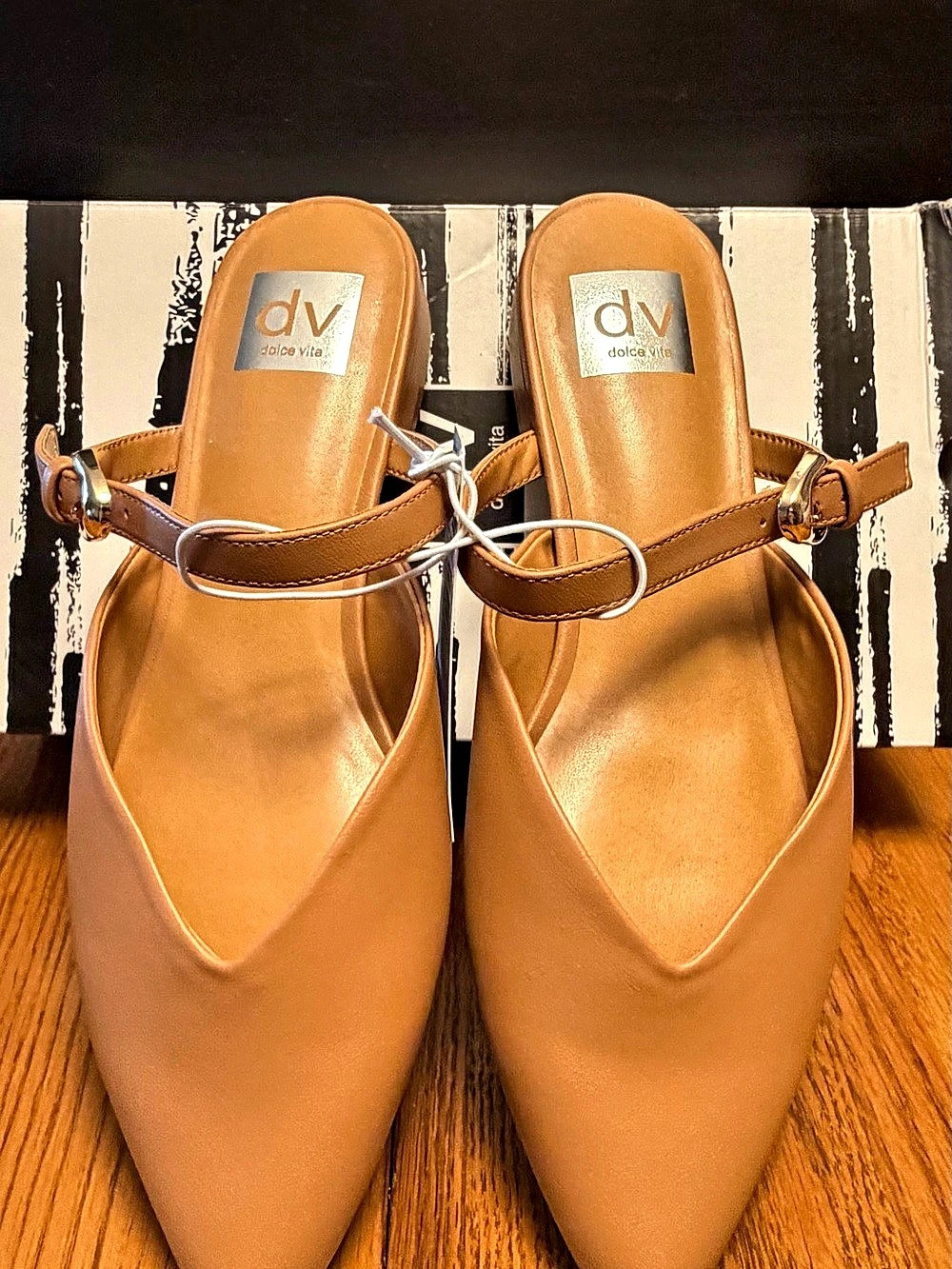 dv by Dolce Vita Pointed-Toe Mule Heels in Brown US 9 Like New